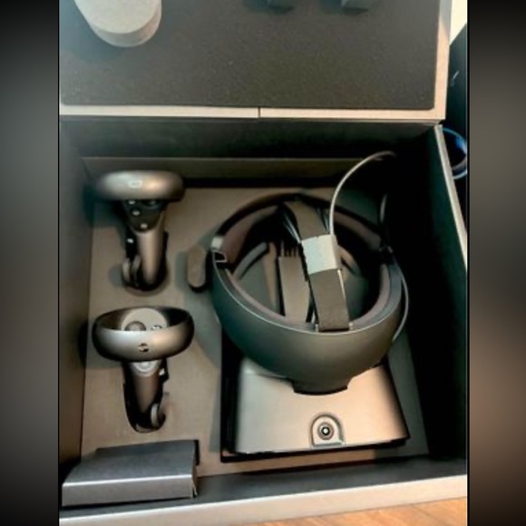 Oculus rift S - Picture 2 of 2